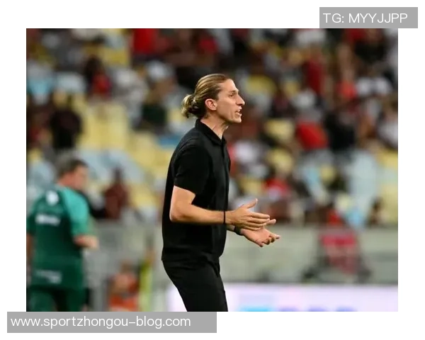 巴媒报道费利佩路易斯续约谈判遇阻因教练组合同问题 巴媒报道费利佩路易斯续约谈判遇阻因教练组合同问题